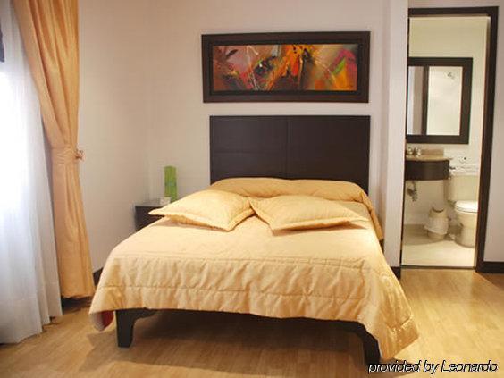 Hotel American Deluxe Bogota Room photo
