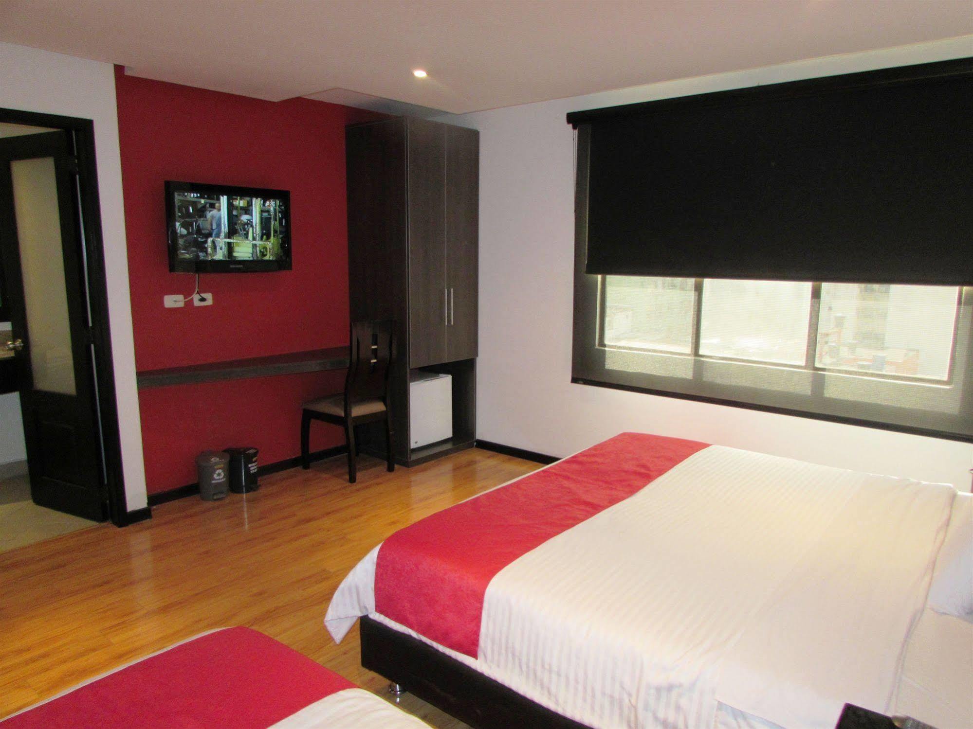 Hotel American Deluxe Bogota Exterior photo