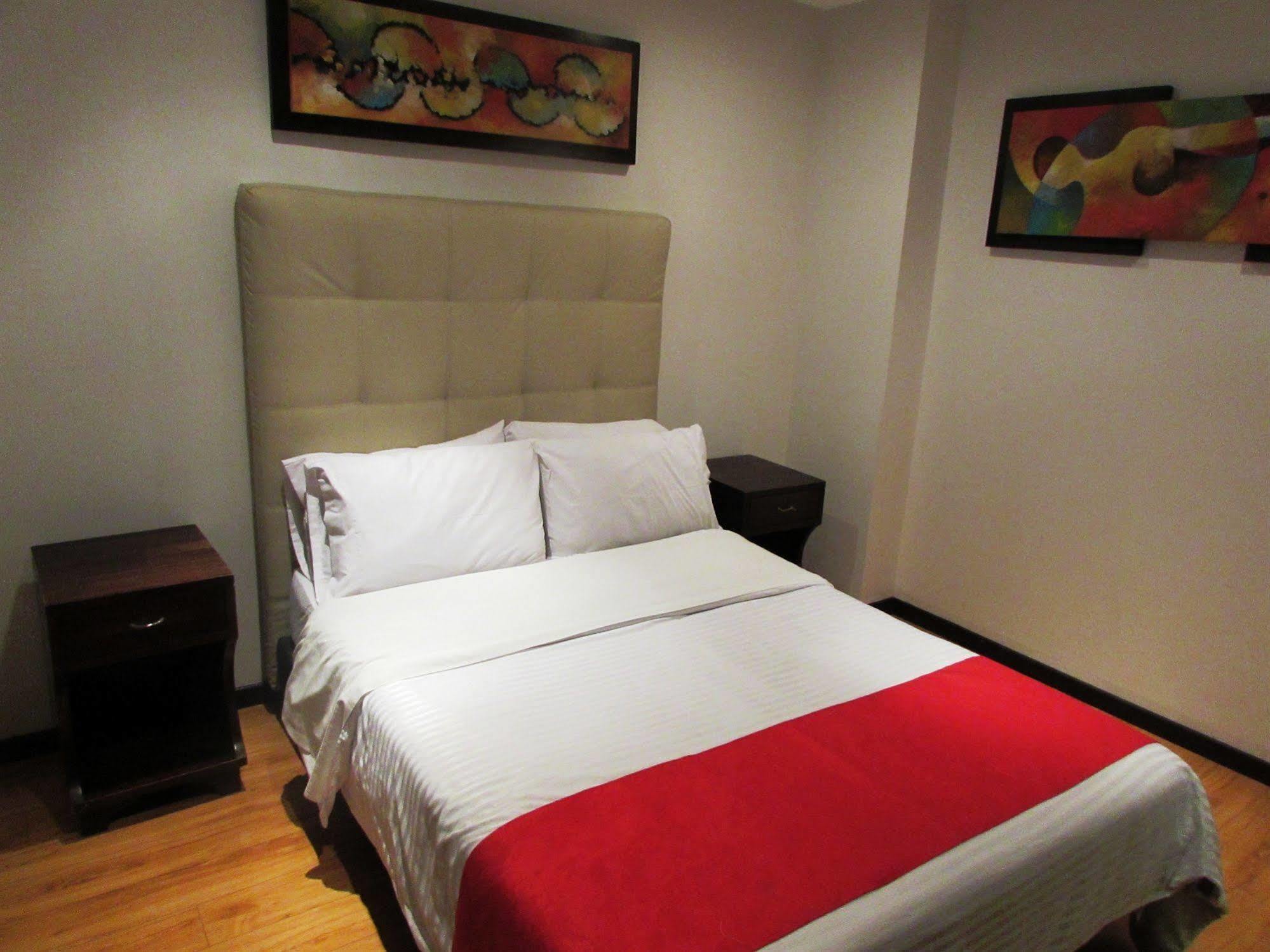 Hotel American Deluxe Bogota Exterior photo